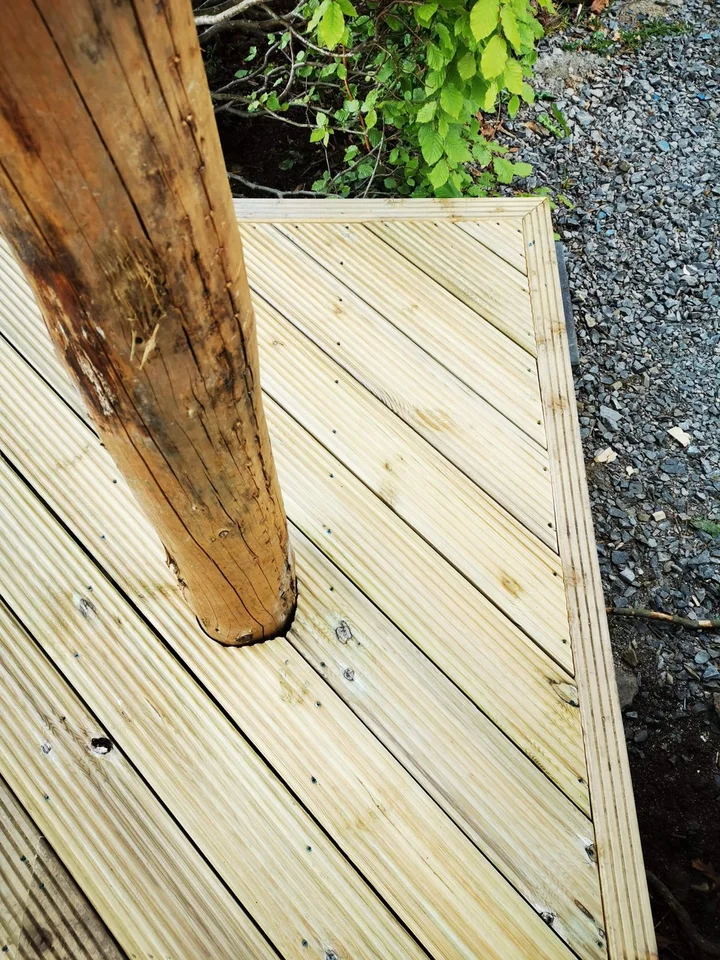 Another view of Decking around mature trees