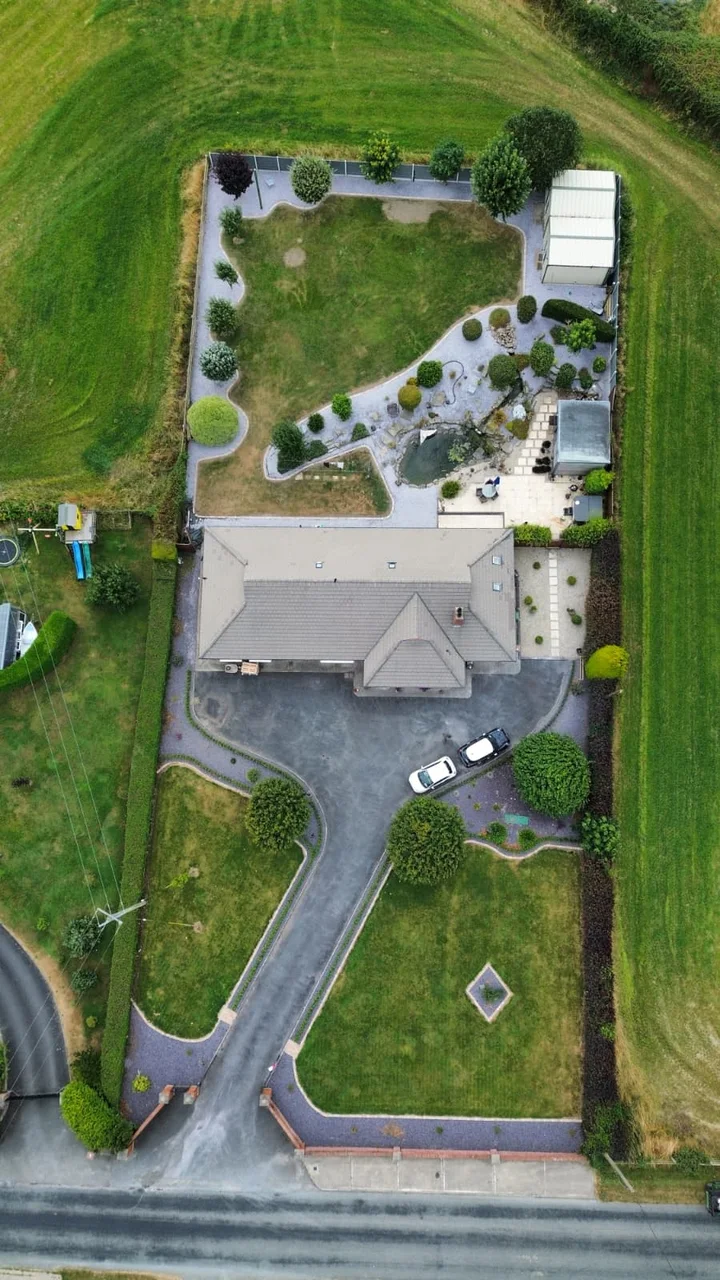 The driveway and garden layout seen from directly above.